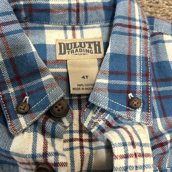 Boys Duluth trading co. Flannel shirt size 4 - Picture 2 of 2